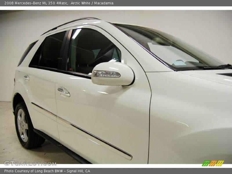 Arctic White / Macadamia 2008 Mercedes-Benz ML 350 4Matic