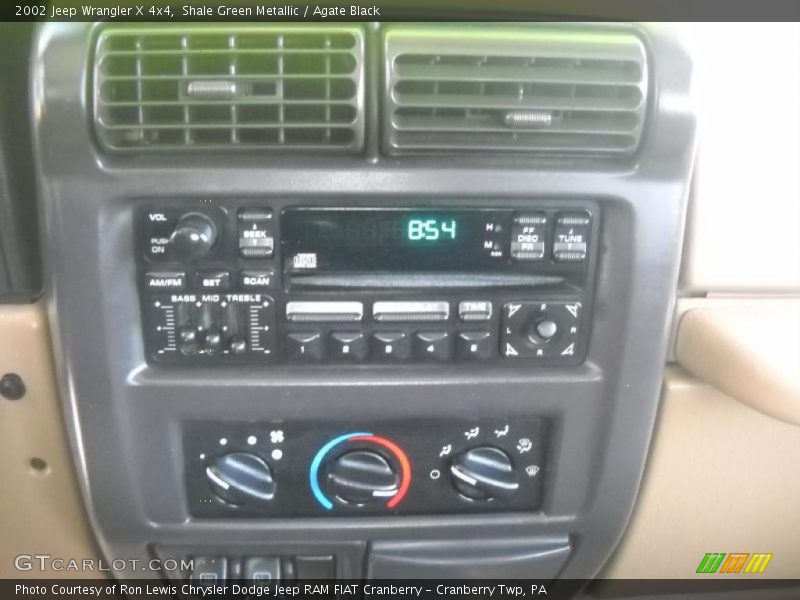 Shale Green Metallic / Agate Black 2002 Jeep Wrangler X 4x4
