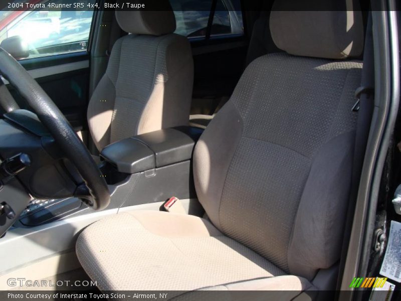 Black / Taupe 2004 Toyota 4Runner SR5 4x4