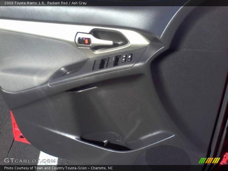 Radiant Red / Ash Gray 2009 Toyota Matrix 1.8