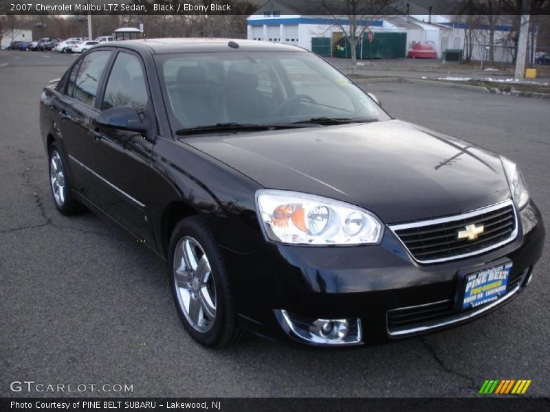 Front 3/4 View of 2007 Malibu LTZ Sedan