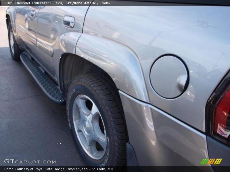 Graystone Metallic / Ebony 2005 Chevrolet TrailBlazer LT 4x4
