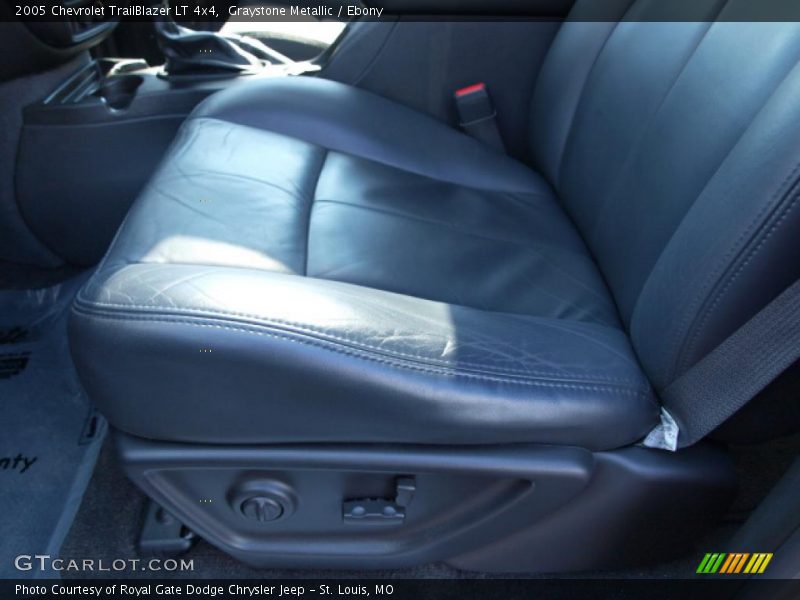 Graystone Metallic / Ebony 2005 Chevrolet TrailBlazer LT 4x4