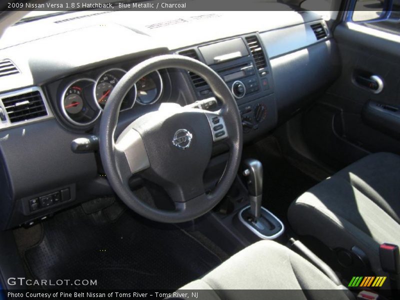 Blue Metallic / Charcoal 2009 Nissan Versa 1.8 S Hatchback