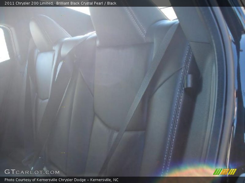 Brilliant Black Crystal Pearl / Black 2011 Chrysler 200 Limited