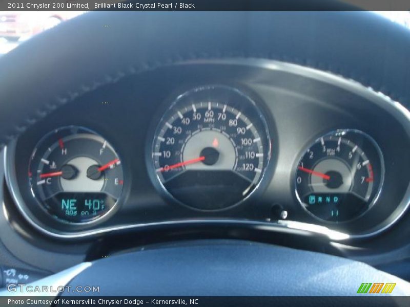 Brilliant Black Crystal Pearl / Black 2011 Chrysler 200 Limited