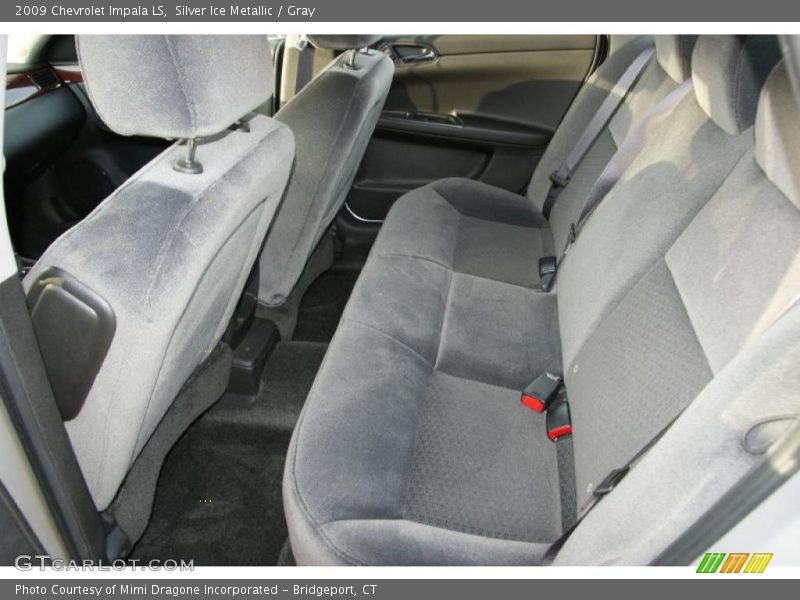 Silver Ice Metallic / Gray 2009 Chevrolet Impala LS