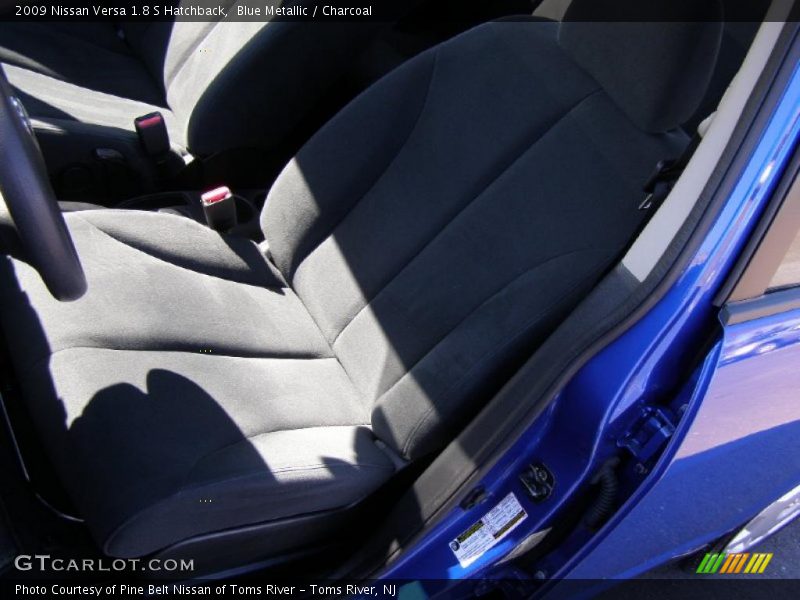 Blue Metallic / Charcoal 2009 Nissan Versa 1.8 S Hatchback