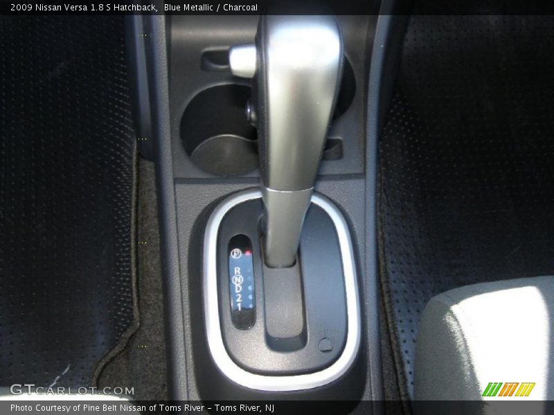 Blue Metallic / Charcoal 2009 Nissan Versa 1.8 S Hatchback
