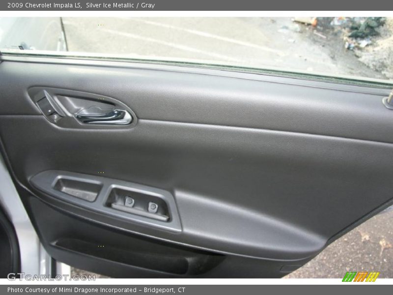 Silver Ice Metallic / Gray 2009 Chevrolet Impala LS