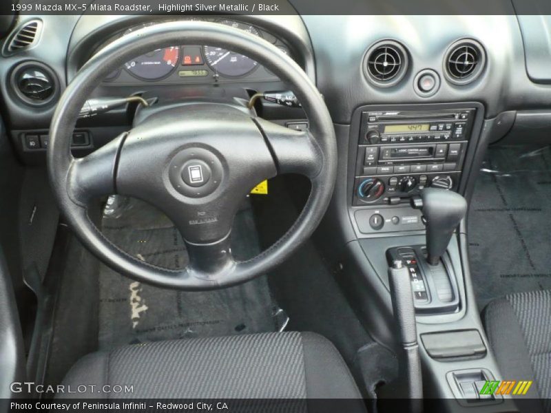 Highlight Silver Metallic / Black 1999 Mazda MX-5 Miata Roadster