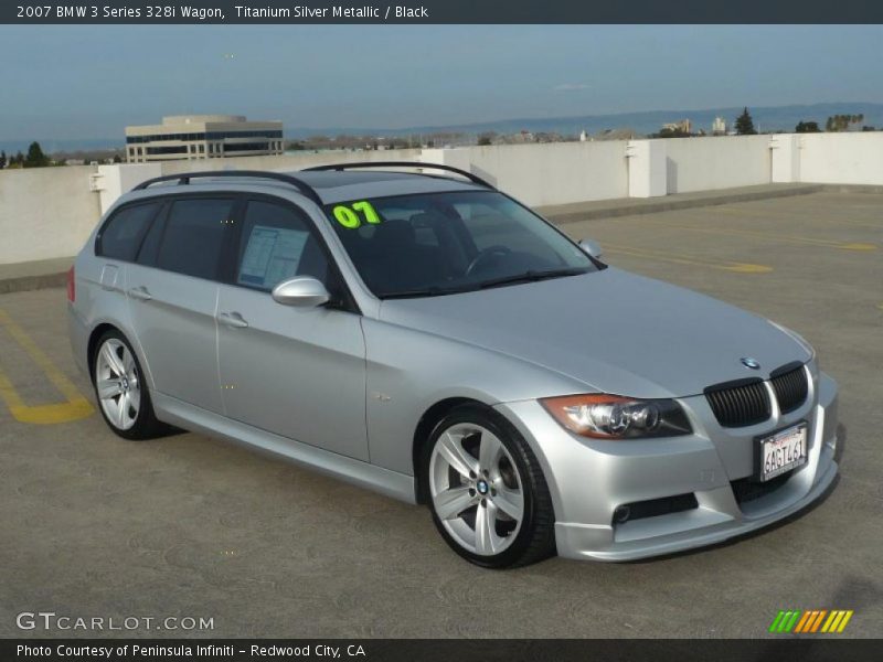 Front 3/4 View of 2007 3 Series 328i Wagon