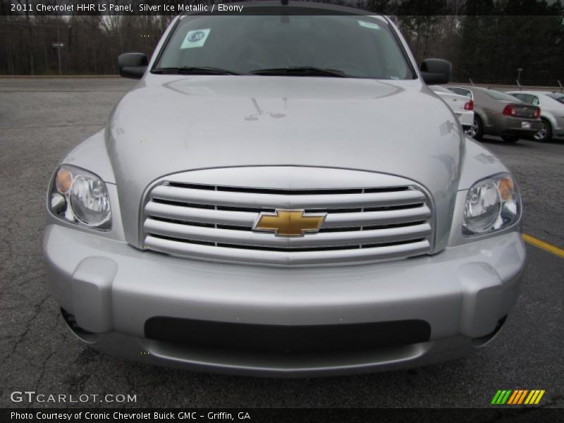 Silver Ice Metallic / Ebony 2011 Chevrolet HHR LS Panel