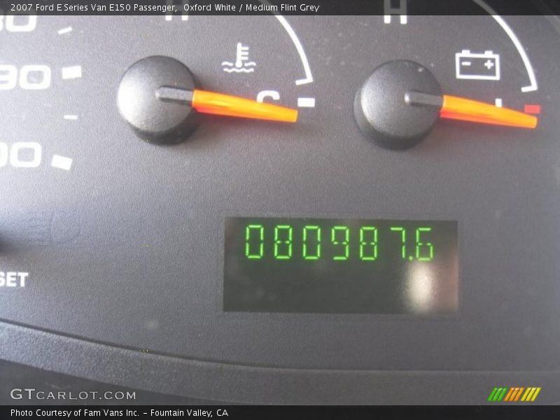 Oxford White / Medium Flint Grey 2007 Ford E Series Van E150 Passenger