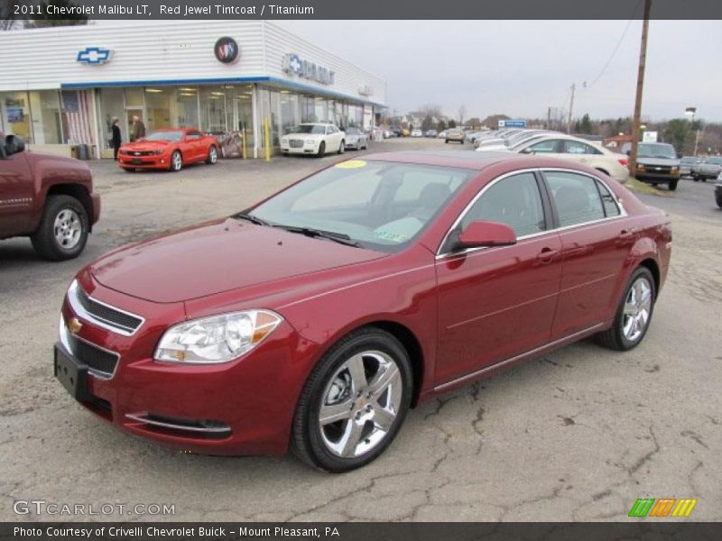 Front 3/4 View of 2011 Malibu LT