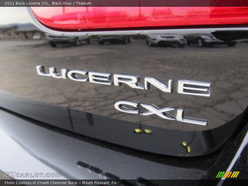 Black Onyx / Titanium 2011 Buick Lucerne CXL