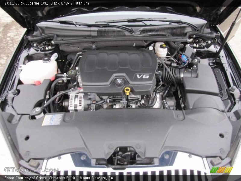 Black Onyx / Titanium 2011 Buick Lucerne CXL