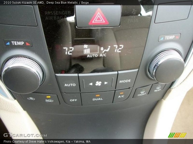 Controls of 2010 Kizashi SE AWD