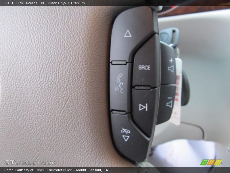 Black Onyx / Titanium 2011 Buick Lucerne CXL