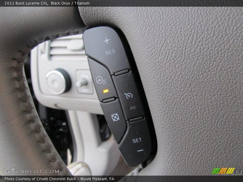 Black Onyx / Titanium 2011 Buick Lucerne CXL