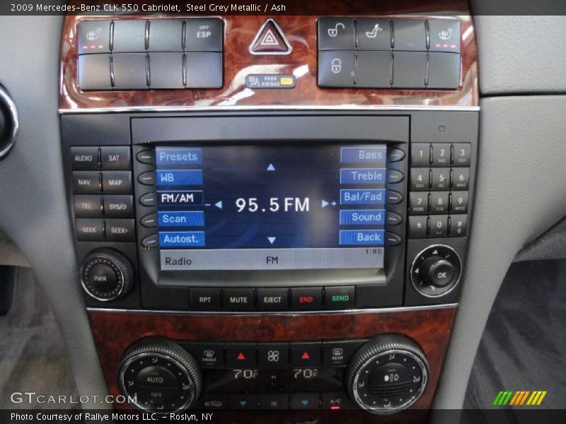 Controls of 2009 CLK 550 Cabriolet