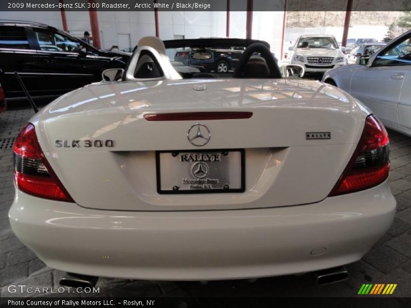 Arctic White / Black/Beige 2009 Mercedes-Benz SLK 300 Roadster