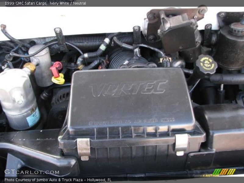 Ivory White / Neutral 1999 GMC Safari Cargo