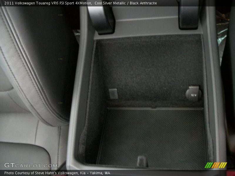 Cool Silver Metallic / Black Anthracite 2011 Volkswagen Touareg VR6 FSI Sport 4XMotion