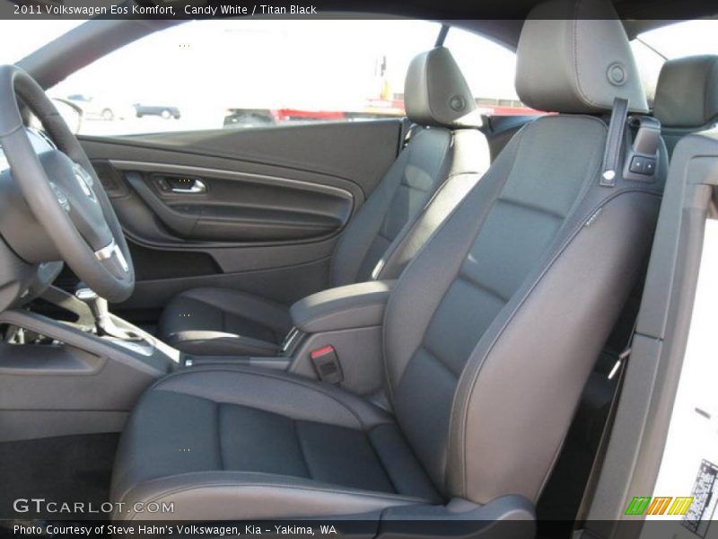 Candy White / Titan Black 2011 Volkswagen Eos Komfort