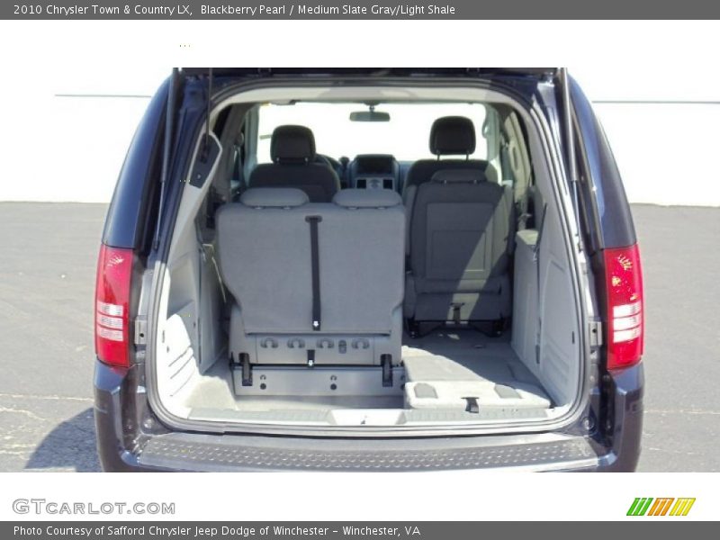 Blackberry Pearl / Medium Slate Gray/Light Shale 2010 Chrysler Town & Country LX