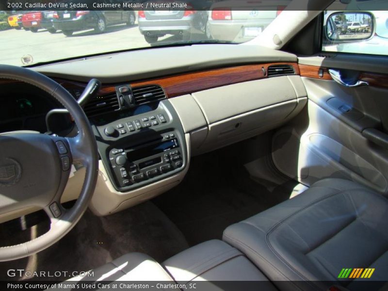 Cashmere Metallic / Neutral Shale 2002 Cadillac DeVille Sedan