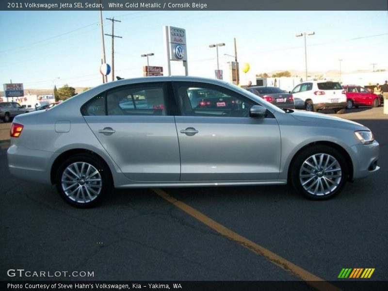 White Gold Metallic / Cornsilk Beige 2011 Volkswagen Jetta SEL Sedan