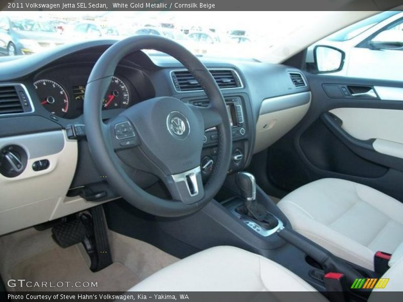 White Gold Metallic / Cornsilk Beige 2011 Volkswagen Jetta SEL Sedan