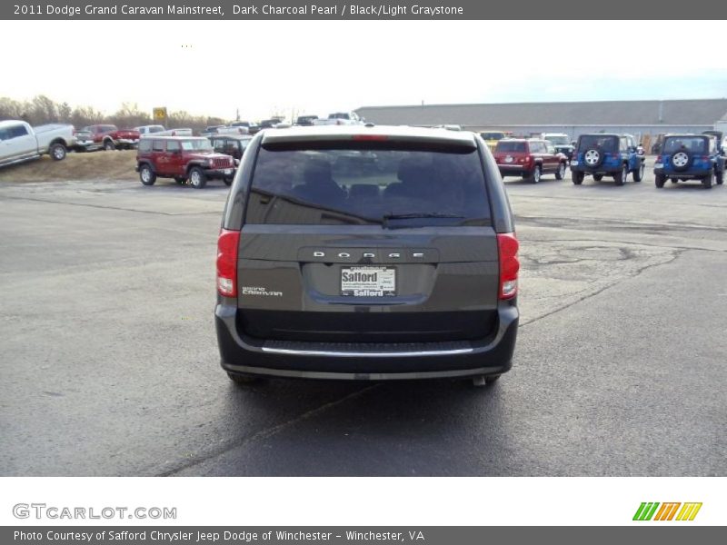 Dark Charcoal Pearl / Black/Light Graystone 2011 Dodge Grand Caravan Mainstreet