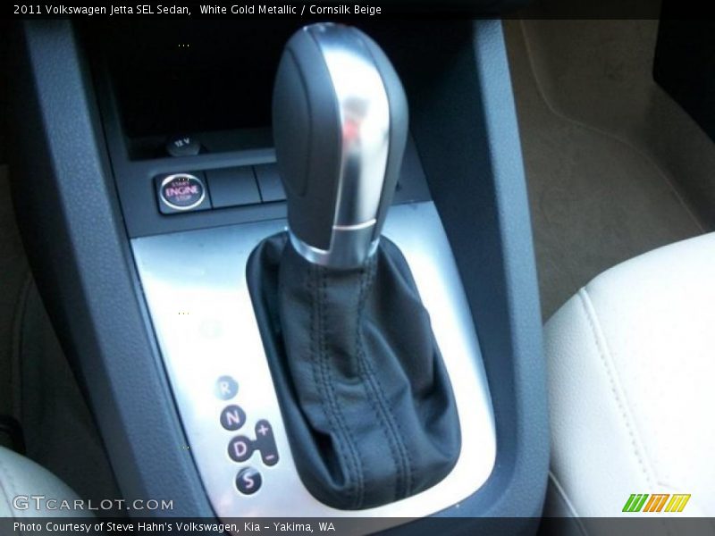White Gold Metallic / Cornsilk Beige 2011 Volkswagen Jetta SEL Sedan