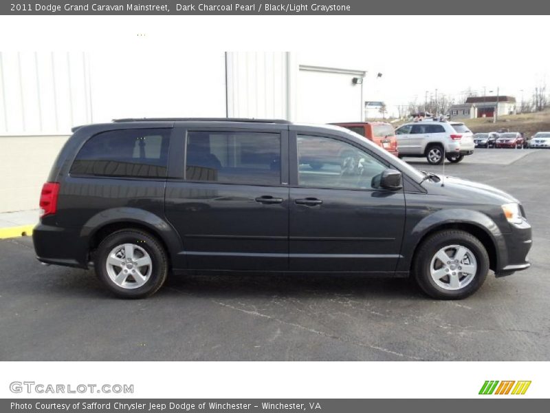 Dark Charcoal Pearl / Black/Light Graystone 2011 Dodge Grand Caravan Mainstreet