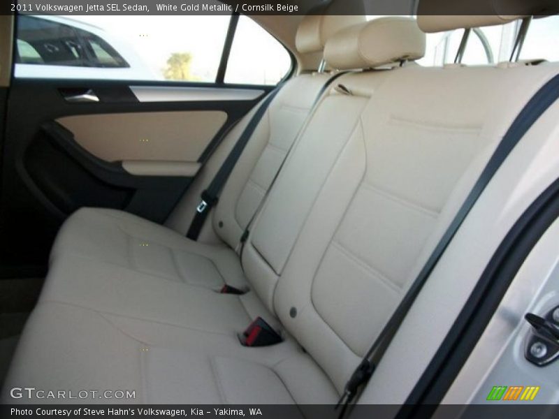 White Gold Metallic / Cornsilk Beige 2011 Volkswagen Jetta SEL Sedan