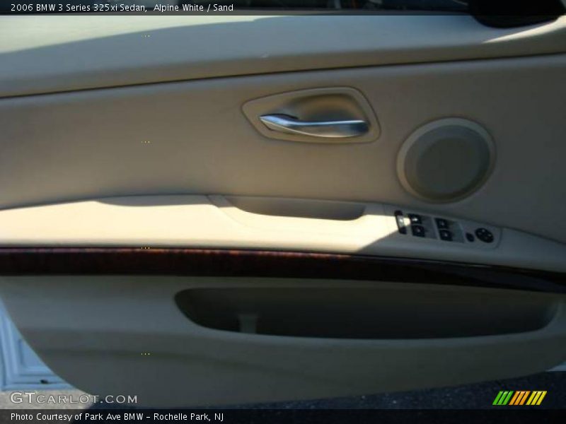 Alpine White / Sand 2006 BMW 3 Series 325xi Sedan