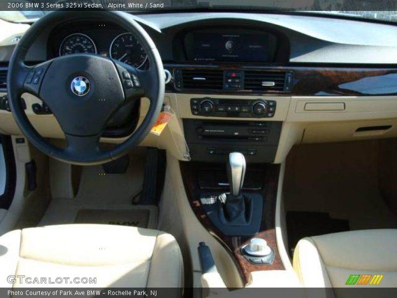 Alpine White / Sand 2006 BMW 3 Series 325xi Sedan