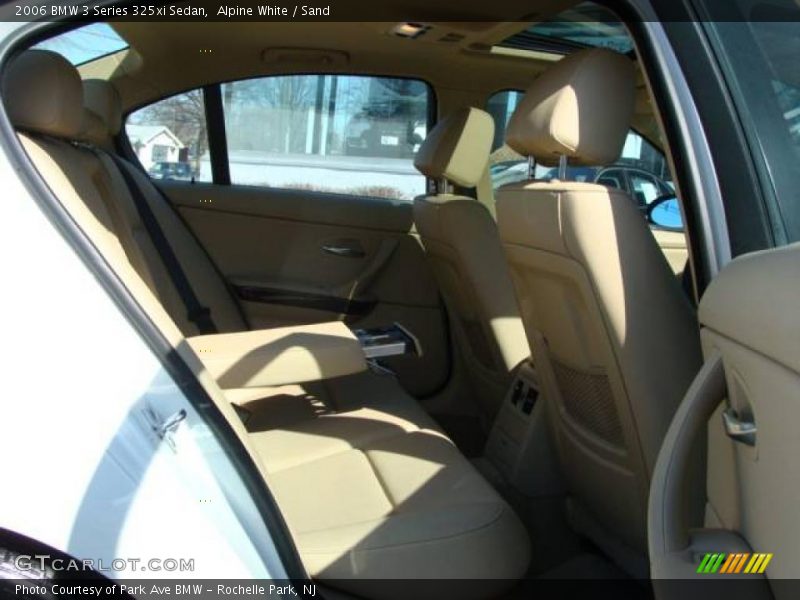 Alpine White / Sand 2006 BMW 3 Series 325xi Sedan