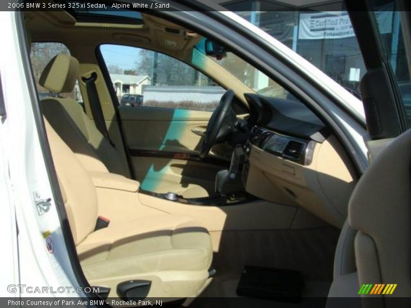 Alpine White / Sand 2006 BMW 3 Series 325xi Sedan
