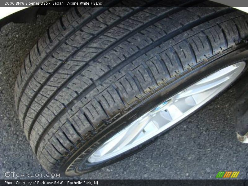 Alpine White / Sand 2006 BMW 3 Series 325xi Sedan