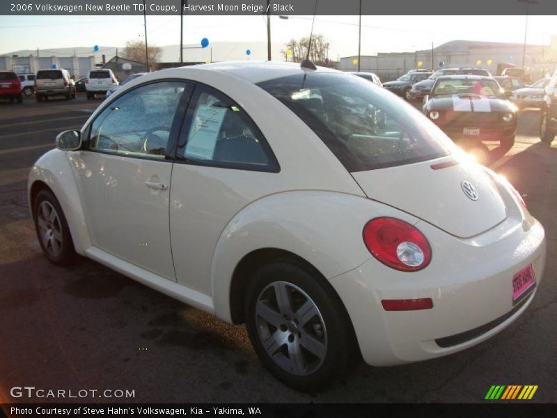Harvest Moon Beige / Black 2006 Volkswagen New Beetle TDI Coupe