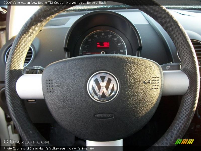Harvest Moon Beige / Black 2006 Volkswagen New Beetle TDI Coupe