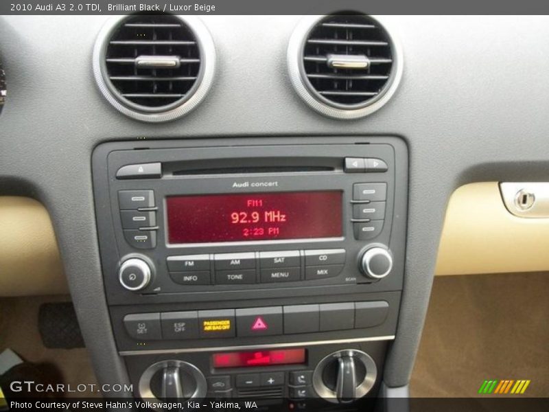 Brilliant Black / Luxor Beige 2010 Audi A3 2.0 TDI