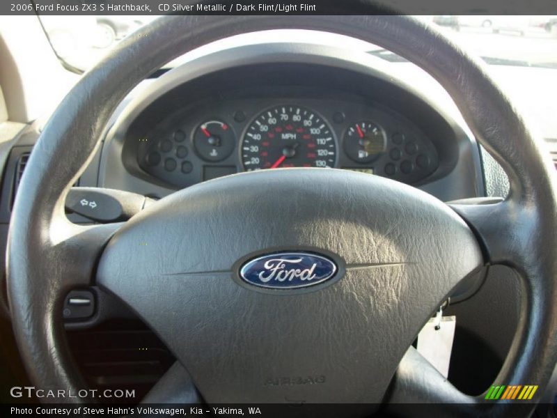 CD Silver Metallic / Dark Flint/Light Flint 2006 Ford Focus ZX3 S Hatchback