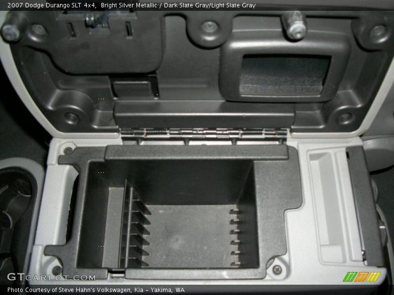 Bright Silver Metallic / Dark Slate Gray/Light Slate Gray 2007 Dodge Durango SLT 4x4