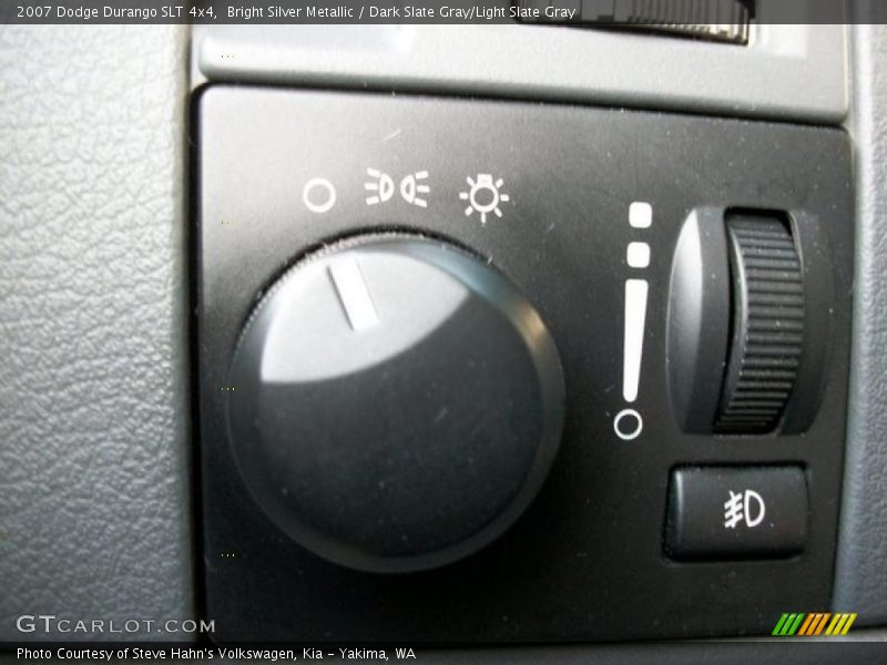 Bright Silver Metallic / Dark Slate Gray/Light Slate Gray 2007 Dodge Durango SLT 4x4