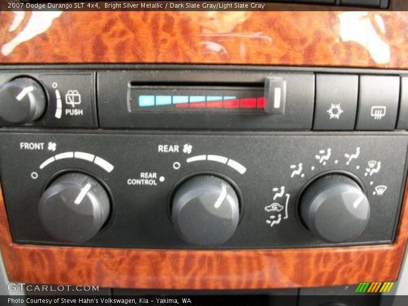 Bright Silver Metallic / Dark Slate Gray/Light Slate Gray 2007 Dodge Durango SLT 4x4