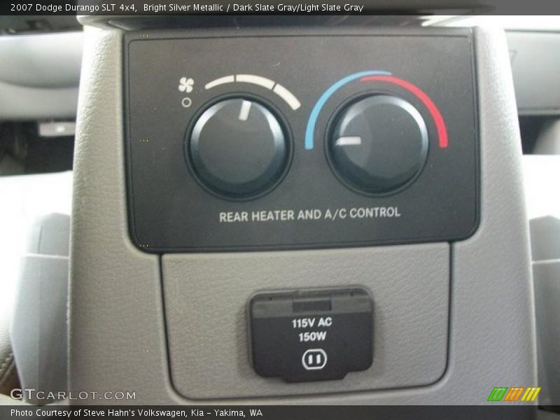Bright Silver Metallic / Dark Slate Gray/Light Slate Gray 2007 Dodge Durango SLT 4x4